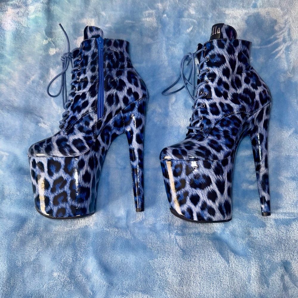 Hella Heels Blue Leopard Print Platform Boots